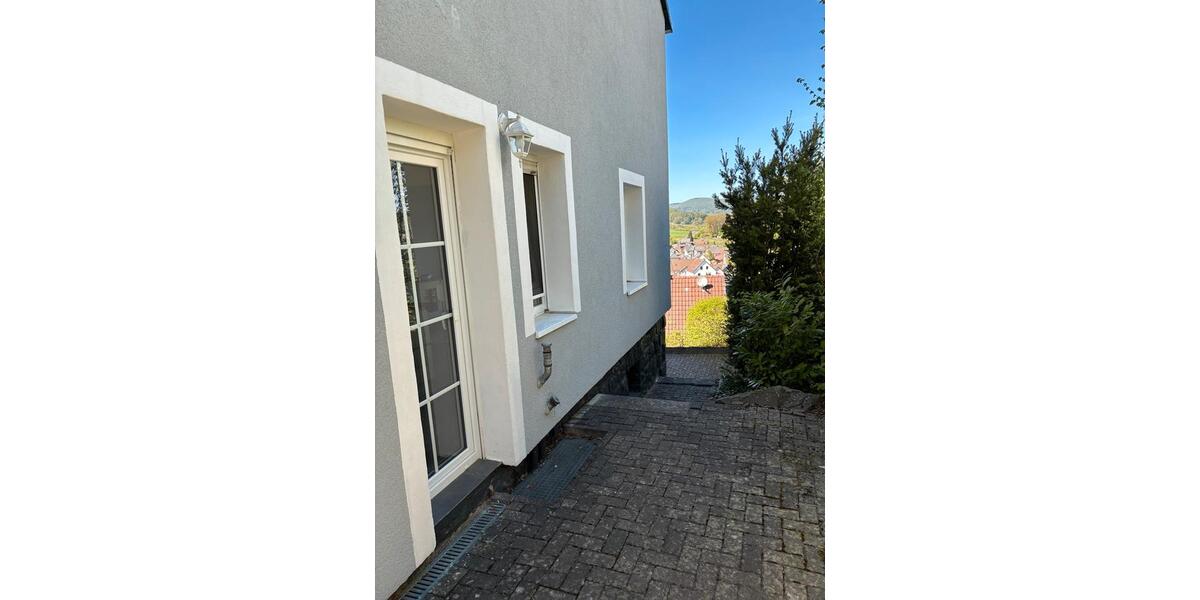 Einfamilienhaus Dautphetal - 3 Zimmer, 150 m&sup2;, 290.000&euro; | Angebot:26989571