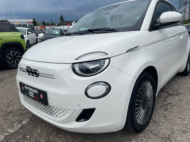 Fiat 500e 13.100 km 22.500 &euro; Villingen-Schwenningen 78052