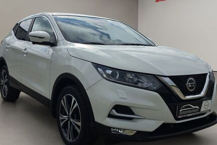 Nissan Qashqai 118.000 km 11.990 &euro; Schwedt 16303