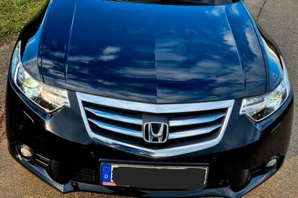 Honda Accord 127.500 km 13.500 &euro; Engstingen 72829
