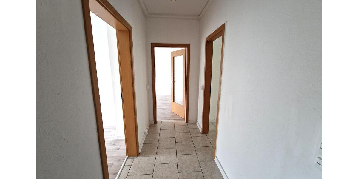 Etagenwohnung Osterwieck - 4 Zimmer, 75 m&sup2;, 261&euro; | Angebot:21618413