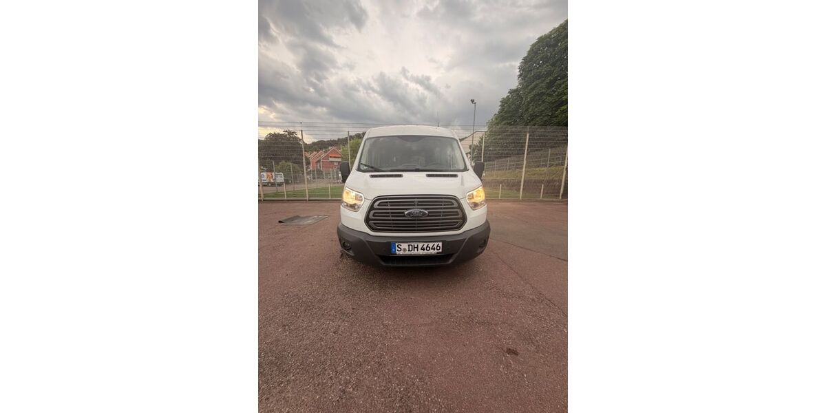 Ford Transit 155.000 km 13.000 &euro; Stuttgart 70186