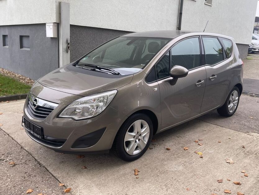 Opel Meriva 140.000 km 4.999 € Aachen 52070