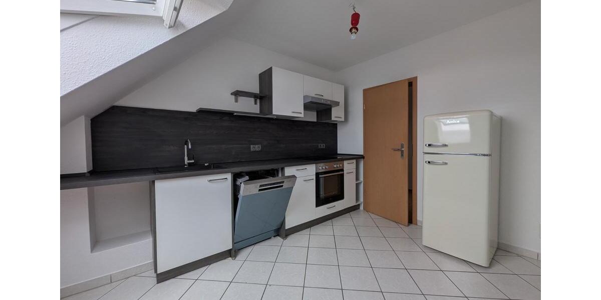 Dachgeschoßwohnung Chemnitz Kapellenberg - 3 Zimmer, 75 m&sup2;, 67.800&euro; | Angebot:26926346