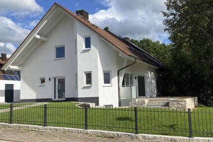 Wohnen im Grünen: Doppelhaushälfte mit Garten 5 zimmer