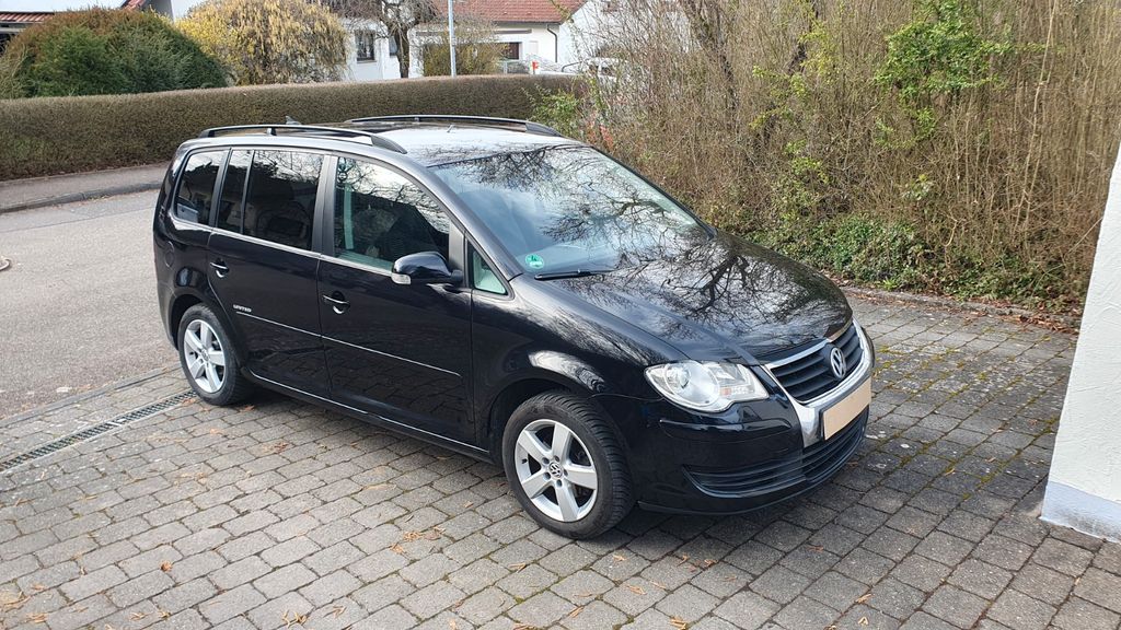 VW Touran 294.306 km 3.900 &euro; Vellberg 74541