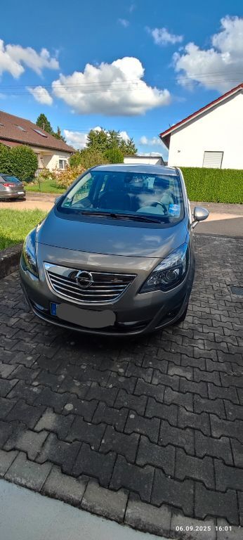 Opel Meriva 83.000 km 8.100 € Wittislingen 89426