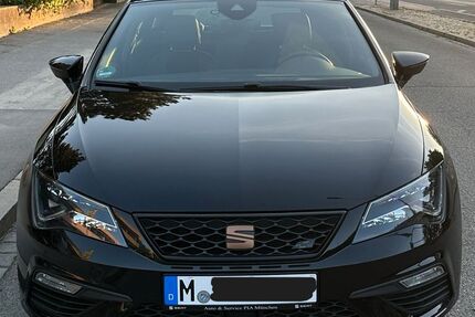 Seat Leon 76.000 km 22.500 &euro; Augsburg 86199