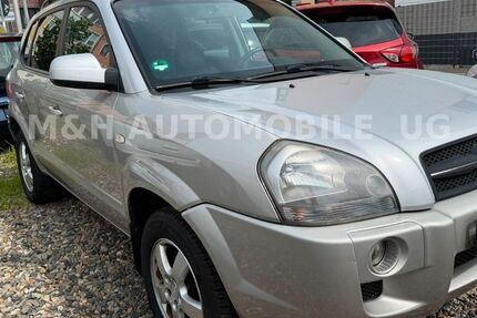 Hyundai TUCSON 183.000 km 3.799 &euro; Braunschweig 38118