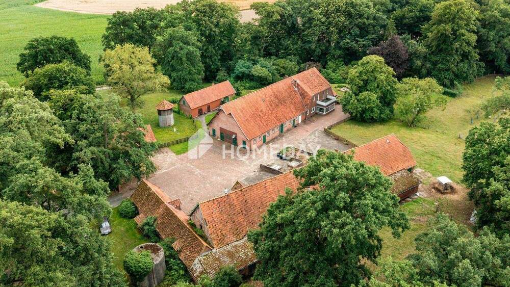 Bauernhaus, Landhaus Steyerberg - 1 Zimmer, 360 m&sup2;, 698.000&euro; | Angebot:24991052