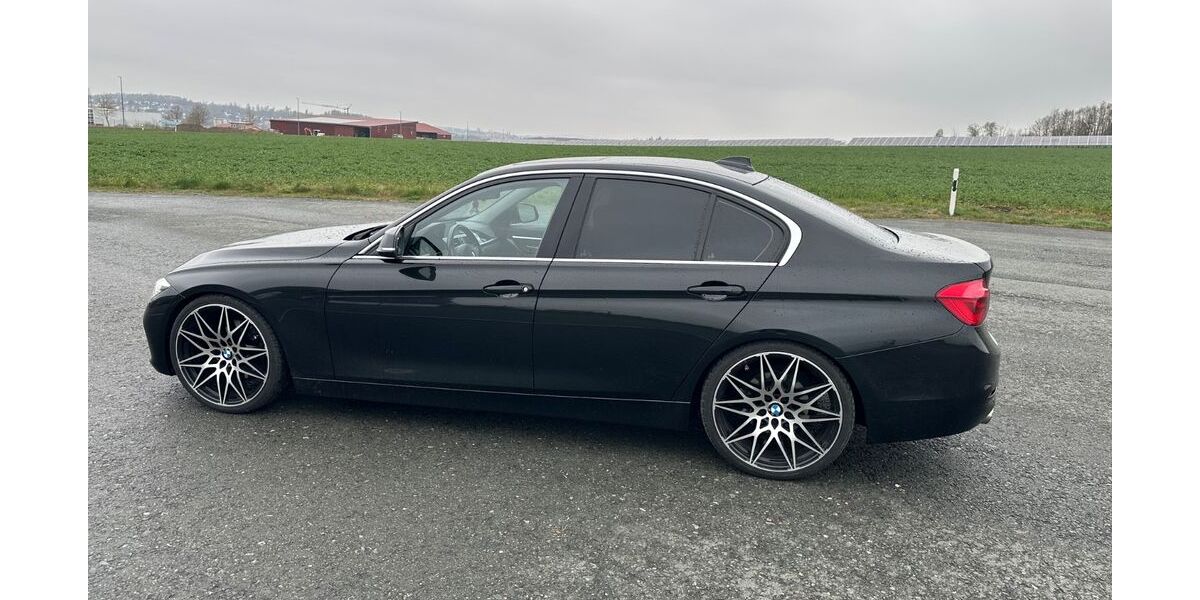 BMW 330 106.000 km 23.000 &euro; Oberkotzau 95145