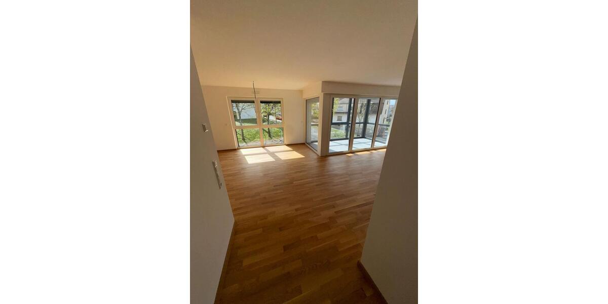 Etagenwohnung Wadern - 2 Zimmer, 83 m&sup2;, 340.000&euro; | Angebot:26033222