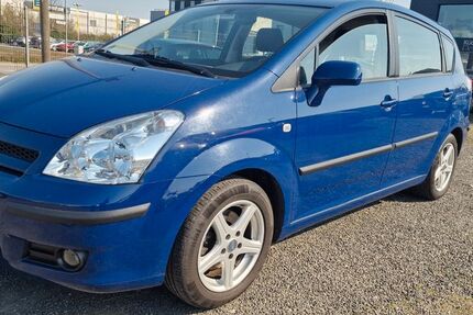 Toyota Corolla Verso 117.000 km 5.390 &euro; Bad Kreuznach 55543