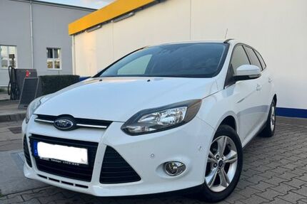 Ford Focus 146.000 km 4.999 &euro; Berlin 10245