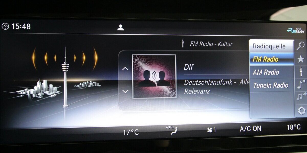 Mercedes-Benz E 220 d Avantgarde NAVI+LED+KAMERA+STANDHEIZUNG 36.459 km 36.900 &euro; Hagenow 19230