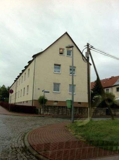 Etagenwohnung Schkopau - 4 Zimmer, 71 m&sup2;, 130.000&euro; | Angebot:26833920