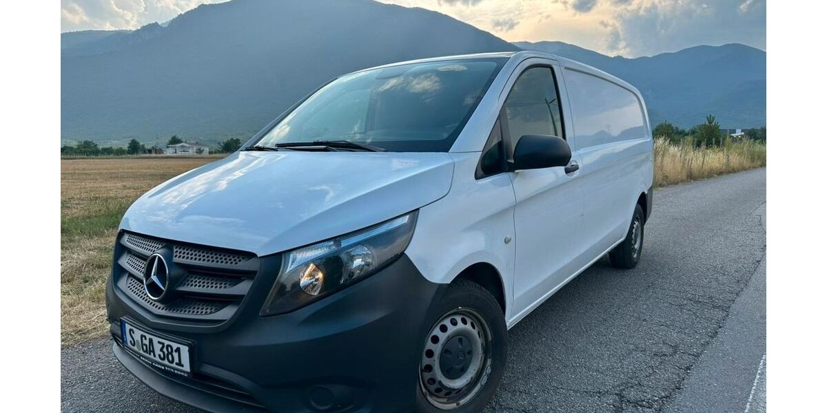 Mercedes-Benz Vito 258.000 km 14.100 &euro; Stuttgart 70565