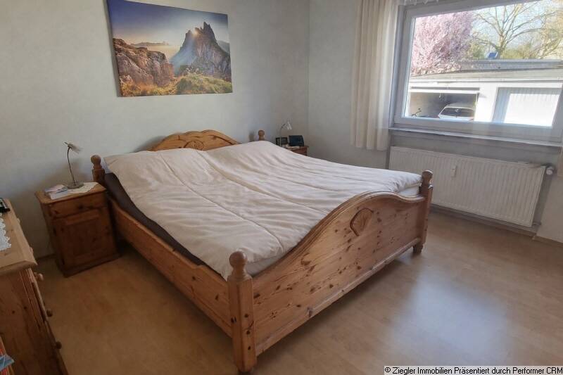 Mehrfamilienhaus, Wohnhaus Edingen-Neckarhausen Neckarhausen - 8 Zimmer, 224 m&sup2;, 635.000&euro; | Angebot:26273942