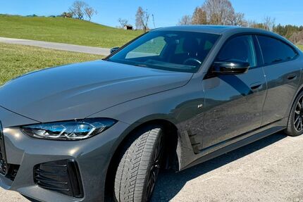 BMW i4 55.431 km 44.890 &euro; Rot an der Rot 88430