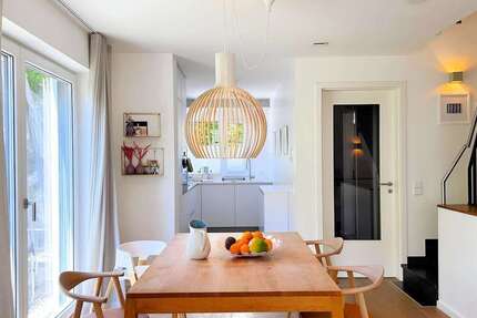 Haus Krailling - 5 Zimmer, 138 m&sup2;, 1.175.000&euro; | Angebot:26640343