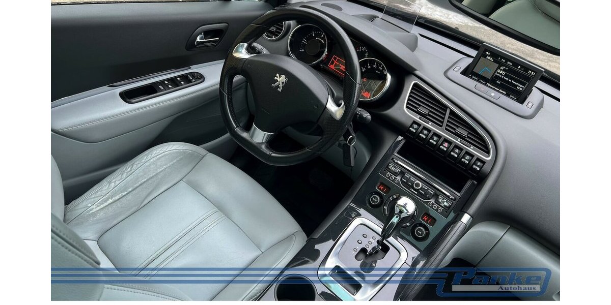 Peugeot 3008 Allure*Leder*HUD*Pano*BVi-Xenon*R-Cam* 139.265 km 9.990 &euro; Berlin 13187