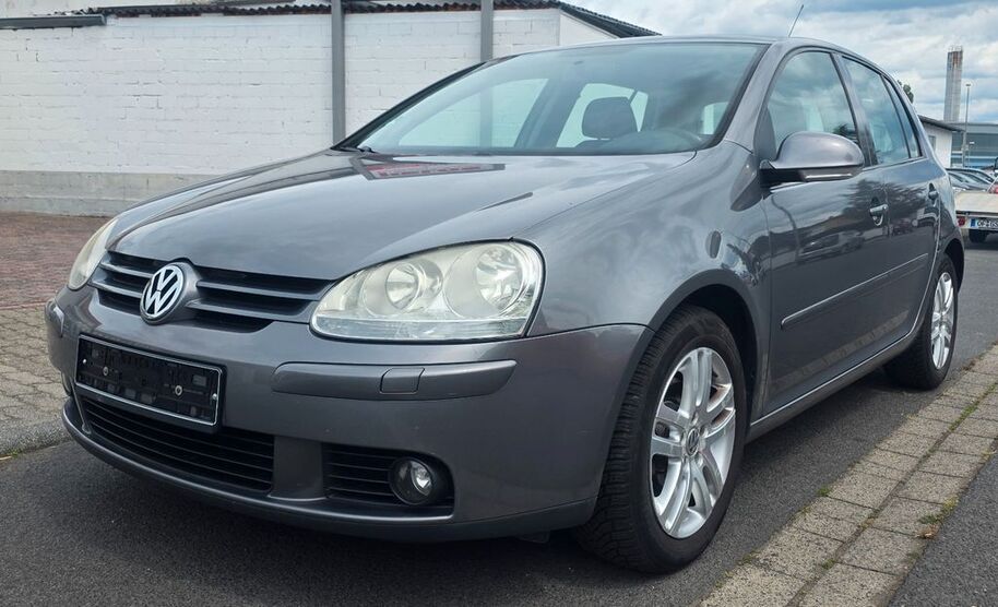 VW Golf 167.000 km 5.500 € Hainburg 63512