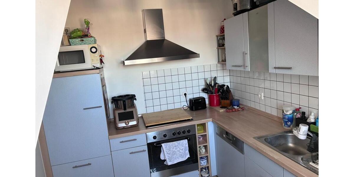 Dachgeschoßwohnung Regensburg Brandlberg - 4 Zimmer, 120 m&sup2;, 1.100&euro; | Angebot:25305035