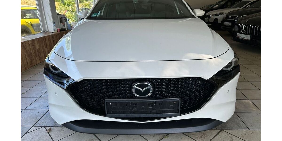 Mazda 3 81.000 km 18.500 &euro; Bonn 53119