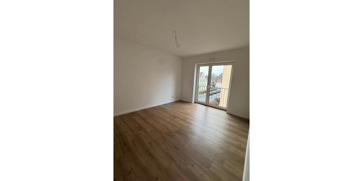 Etagenwohnung Nienburg (Weser) - 3 Zimmer, 79 m&sup2;, 324.000&euro; | Angebot:27113014