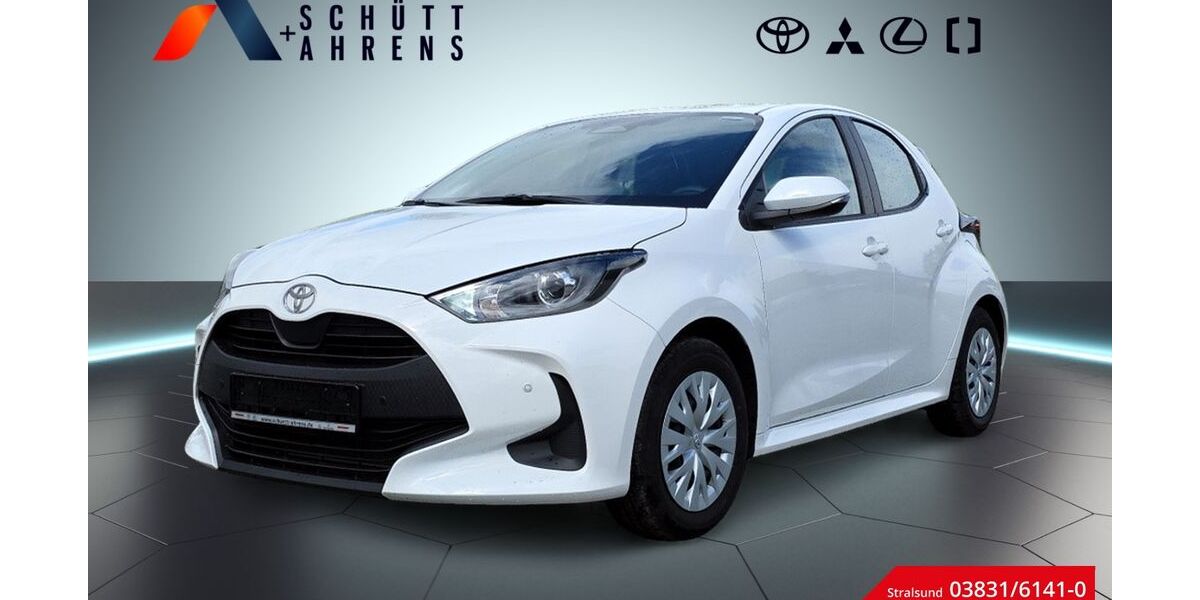 Toyota Yaris 7.200 km 19.990 &euro; Stralsund 18437