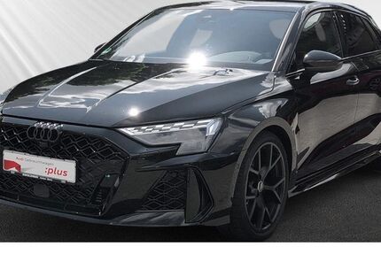 Audi RS3 5.228 km 65.590 &euro; Itzehoe 25524