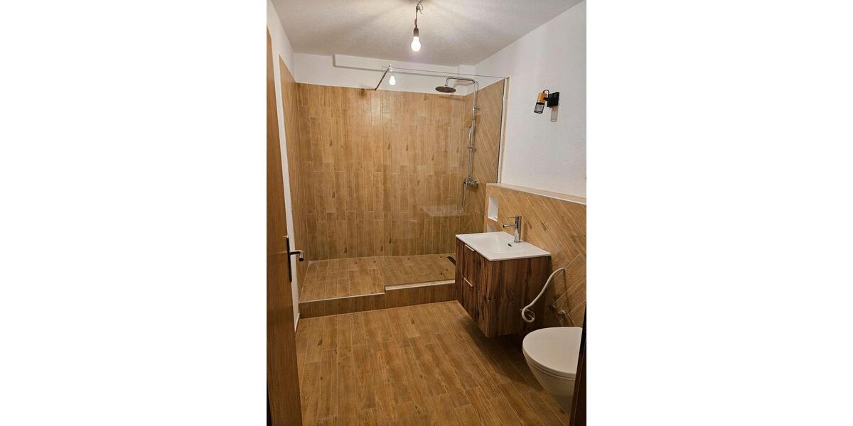 Etagenwohnung Bexbach - 3 Zimmer, 80 m&sup2;, 800&euro; | Angebot:26412258