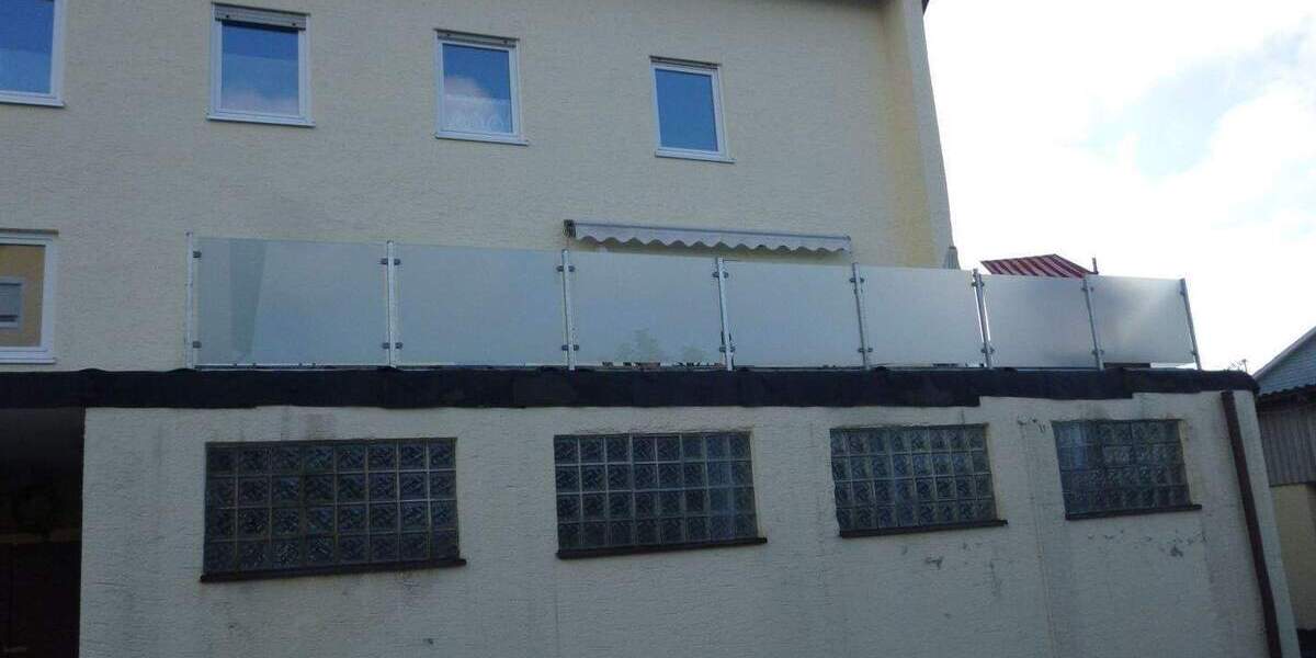 Etagenwohnung Trostberg Deinting - 3 Zimmer, 101 m&sup2;, 980&euro; | Angebot:26359593