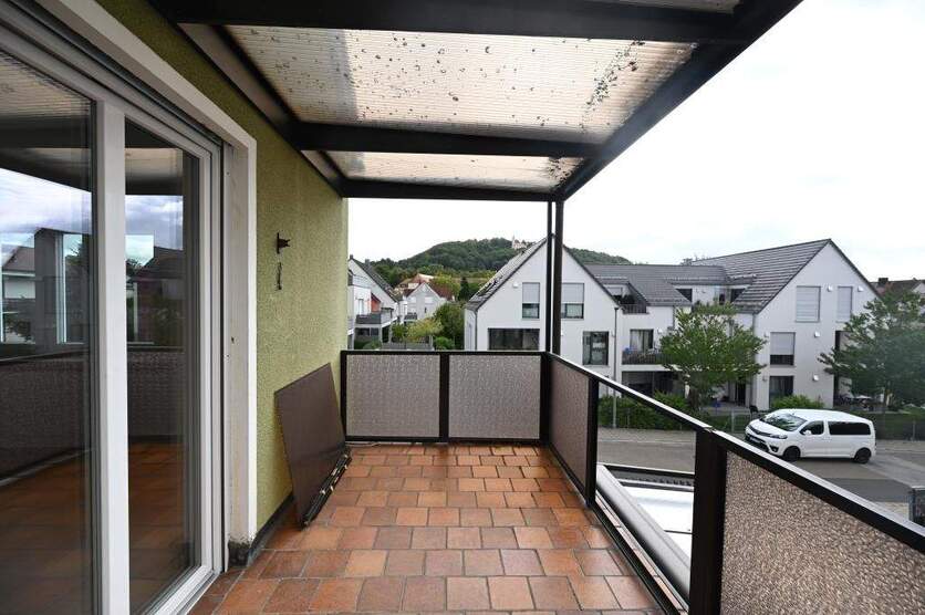 Wohnen im ruhigen Umfeld! Ältere und preiswerte 3-Zimmer-Wohnung in schöner Größe 3 zimmer