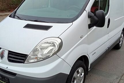 Renault Trafic 167.000 km 6.590 &euro; Seevetal 21217