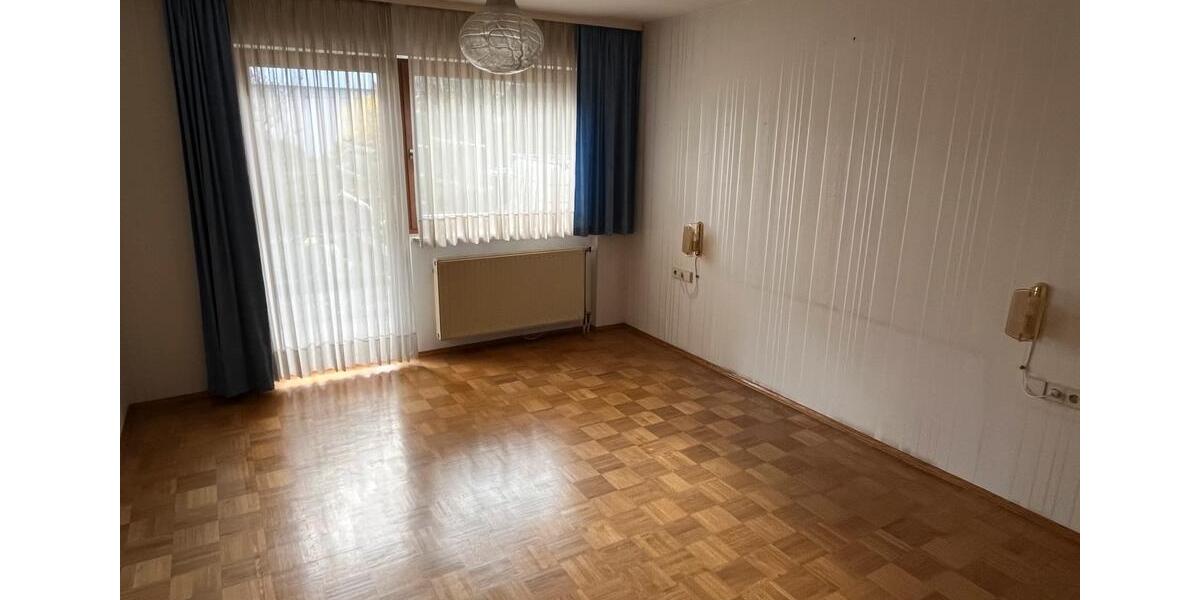 Einfamilienhaus Stimpfach - 5 Zimmer, 120 m&sup2;, 900&euro; | Angebot:25932093