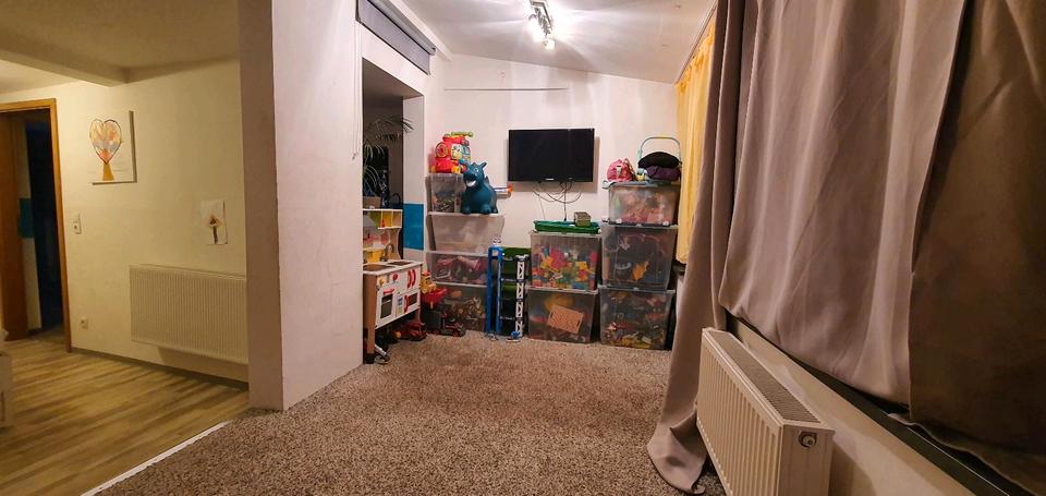 Reihenhaus Waltershausen - 6 Zimmer, 130 m&sup2;, 249.000&euro; | Angebot:26981979