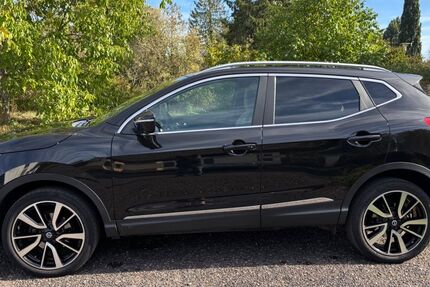 Nissan Qashqai 154.600 km 7.990 &euro; Aschaffenburg 63741