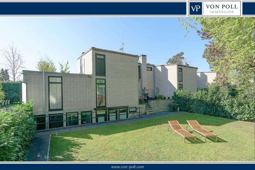 Haus zum Kaufen in Düsseldorf 1.760.000 € 360 m²