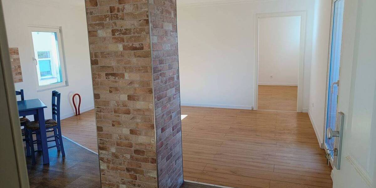 Mehrfamilienhaus, Wohnhaus Halle (Saale) Radewell-Osendorf - 8 Zimmer, 248 m&sup2;, 379.000&euro; | Angebot:26308898