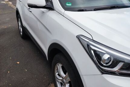 Hyundai SANTA FE 228.000 km 15.900 &euro; Bad Hersfeld 36251