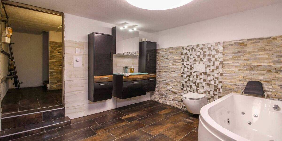 Doppelhaushälfte Freital - 3 Zimmer, 126 m&sup2;, 319.000&euro; | Angebot:26218897