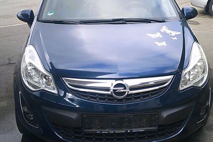 Opel Corsa 173.000 km 2.750 &euro; Bad Berneck 95460