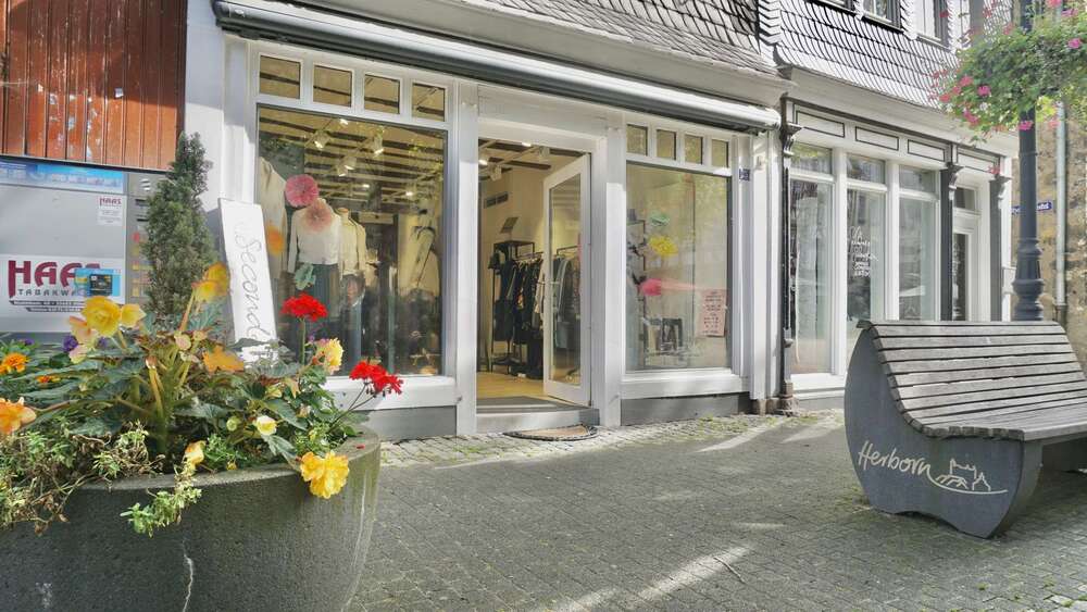Einzelhandel in Herborn 1.250 € 110 m² zimmer