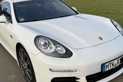 Porsche Panamera 132.000 km 37.800 &euro; Hofheim am Taunus 65719