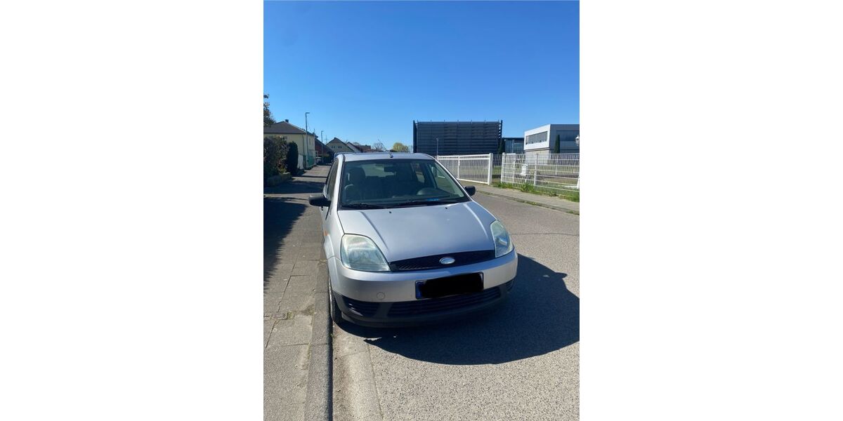 Ford Fiesta 163.200 km 900 &euro; Elsdorf 50189