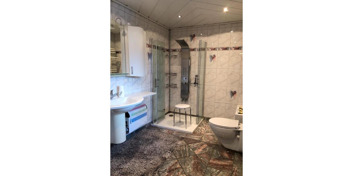 Einfamilienhaus Königslutter am Elm - 8.5 Zimmer, 240 m&sup2;, 210.000&euro; | Angebot:26760098