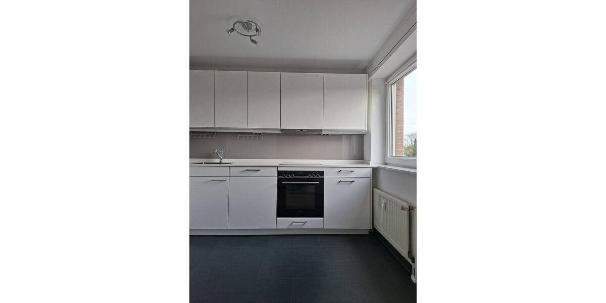 Etagenwohnung D Wanheimerort - 2 Zimmer, 68 m&sup2;, 178.000&euro; | Angebot:26226273