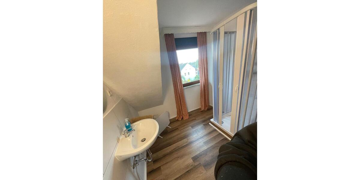 Einfamilienhaus Bebra - 11 Zimmer, 254 m&sup2;, 342.900&euro; | Angebot:26765126