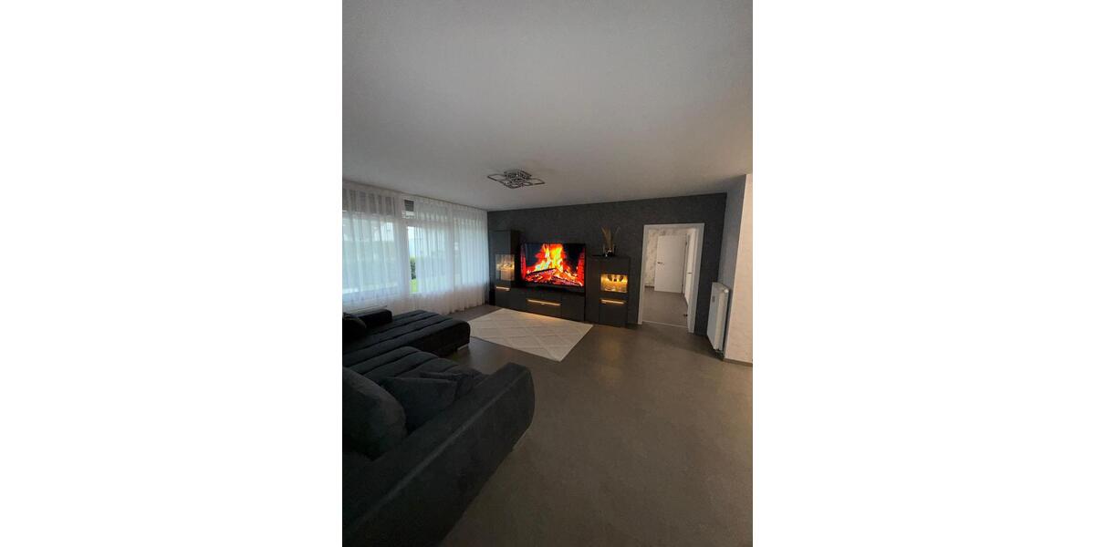 Erdgeschoßwohnung Bad Pyrmont - 4 Zimmer, 115 m&sup2;, 235.000&euro; | Angebot:26856347